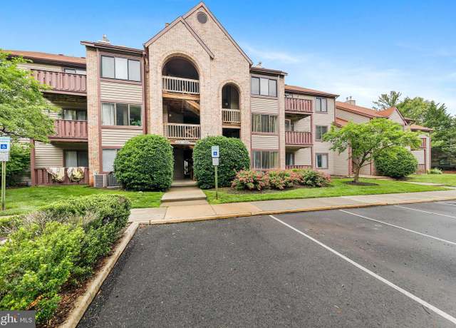 Property at 4606-A Aberdeen Dr, Mount Laurel, NJ 08054, 2 beds, 2 baths