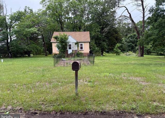 Property at 2414 Millville Ave, Millville, NJ 08332, 1 bed, 1 bath