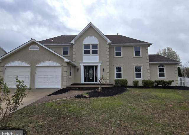 Property at 105 Rabbit Run Rd, Sewell, NJ 08080, 5 beds, 2.5 baths