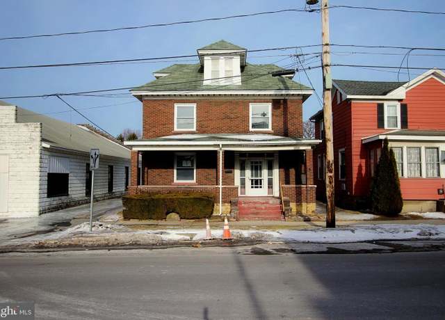 Property at 316 N Centre St, Philipsburg, PA 16866, 4 beds, 1.5 baths