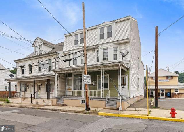 Property at 30 Main St, Middleport, PA 17953, 3 beds, 1 bath