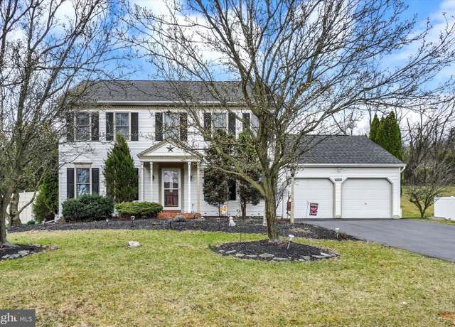 Property at 2376 Friesian Rd, York, PA 17406, 4 beds, 2.5 baths