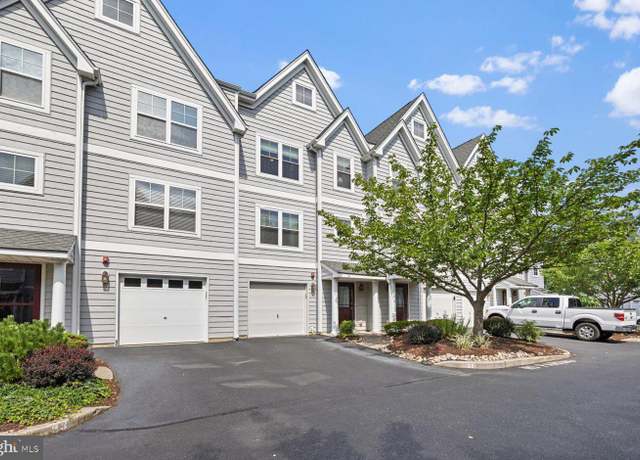 Property at 21 Canal Landing Ct #38, Rehoboth Beach, DE 19971, 4 beds, 3.5 baths