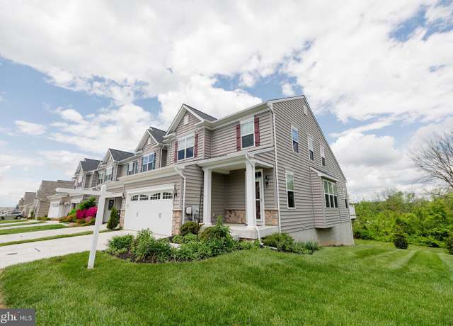 Property at 2820 Union Square Rd #5, New Windsor, MD 21776, 3 beds, 3 baths