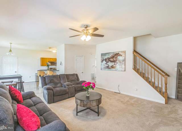 Property at 47162 Green Leaf Rd, Lexington Park, MD 20653, 4 beds, 2.5 baths