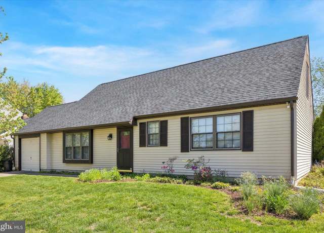 Property at 7 Glascow Rd, Westampton, NJ 08060, 4 beds, 2 baths