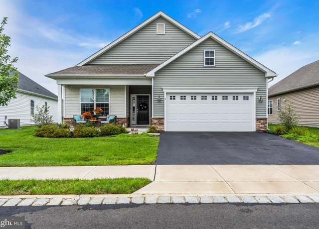 Property at 3 Pier St, Eastampton, NJ 08060, 3 beds, 2 baths
