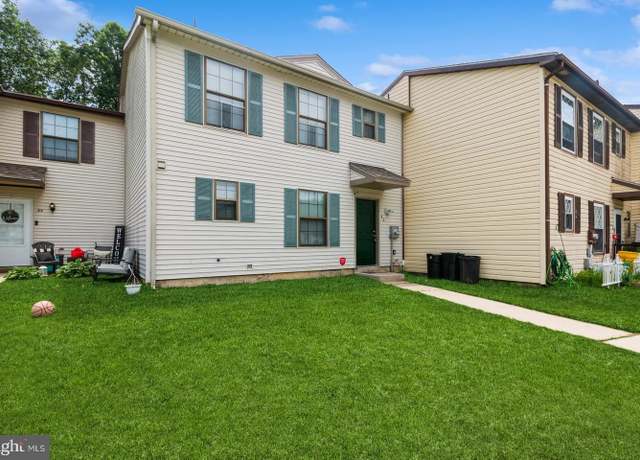 Property at 46 Hampshire Rd, Sicklerville, NJ 08081, 3 beds, 1 bath