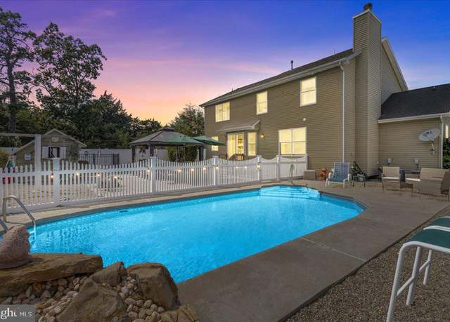 Property at 3 Victory, Brick, NJ 08723, 4 beds, 3 baths