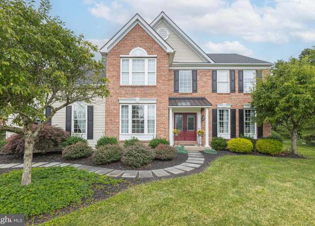 Property at 5617 Sagamore Ct, Doylestown, PA 18902, 4 beds, 2.5 baths