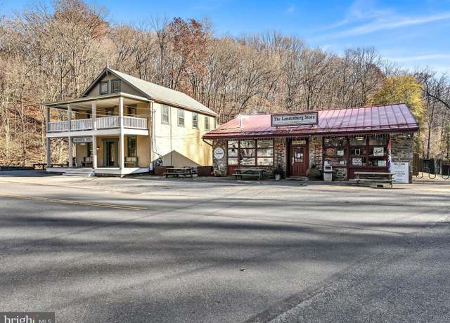 Property at 100-102 Landenberg Rd, Landenberg, PA 19350, 5 beds, 5.5 baths