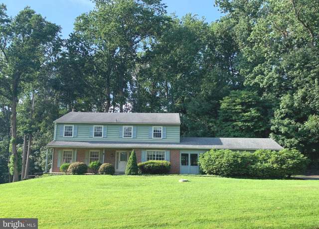 Property at 2151 Davis Dr, Media, PA 19063, 4 beds, 2.5 baths