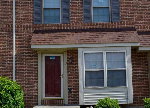 Property at 15 Acorn Blvd, Lancaster, PA 17602, 3 beds, 1.5 baths