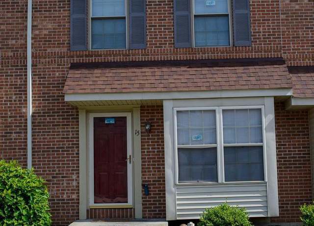 Property at 15 Acorn Blvd, Lancaster, PA 17602, 3 beds, 1.5 baths