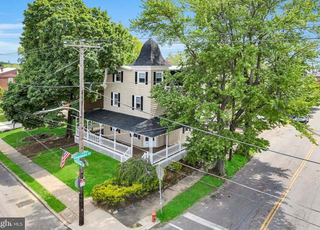 Property at 700 Strahle St, Philadelphia, PA 19111, 6 beds, 3.5 baths