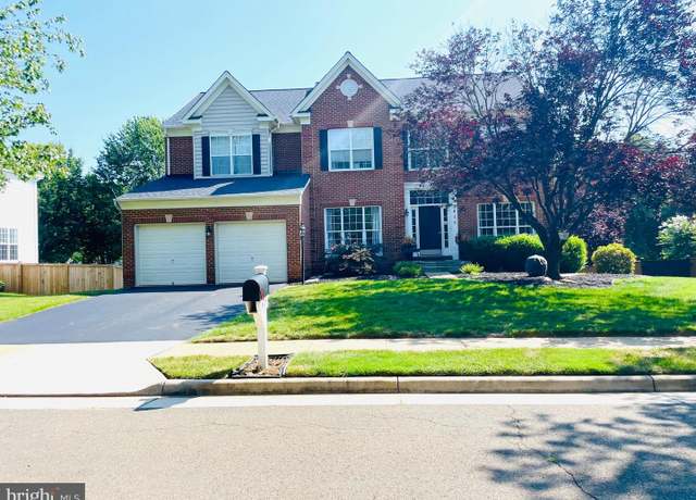 Property at 615 Galina Way, Warrenton, VA 20186, 5 beds, 3.5 baths
