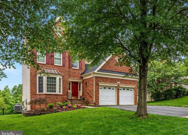 Property at 43867 Hibiscus Dr, Ashburn, VA 20147, 5 beds, 3.5 baths