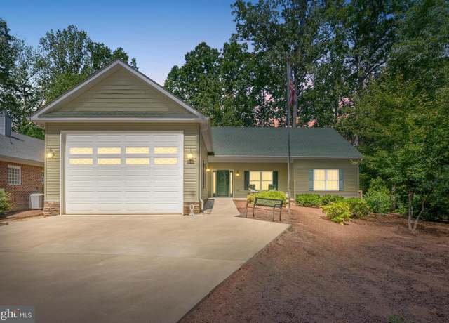 Property at 1315 Eastover Pkwy, Locust Grove, VA 22508, 3 beds, 2 baths