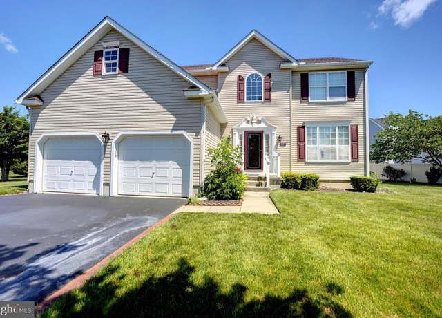 Property at 323 Belfry Dr, Felton, DE 19943, 4 beds, 2.5 baths
