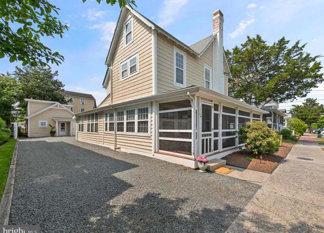 Property at 16 Delaware Ave, Rehoboth Beach, DE 19971, 10 beds, 4.5 baths