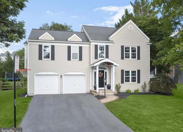 Property at 6171 Mississippi Ln, New Market, MD 21774, 4 beds, 3.5 baths