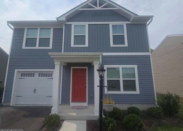 Property at 71 Charlotte St, Hagerstown, MD 21740, 3 beds, 2.5 baths