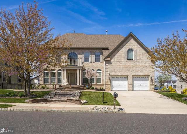 Property at 23 Mullen Dr, Sicklerville, NJ 08081, 4 beds, 4.5 baths