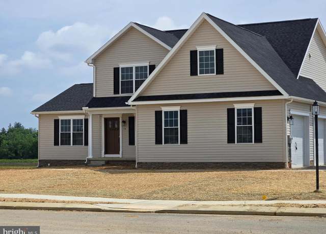 Property at 54 Red Stone Ln Lot 44, Hanover, PA 17331, 4 beds, 2.5 baths