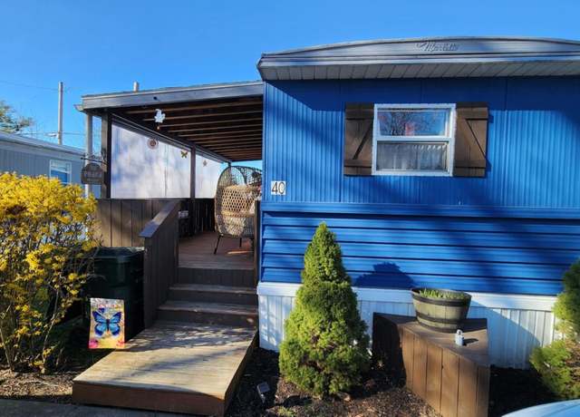 Property at 40 Key Largo Dr, Carlisle, PA 17015, 2 beds, 1 bath