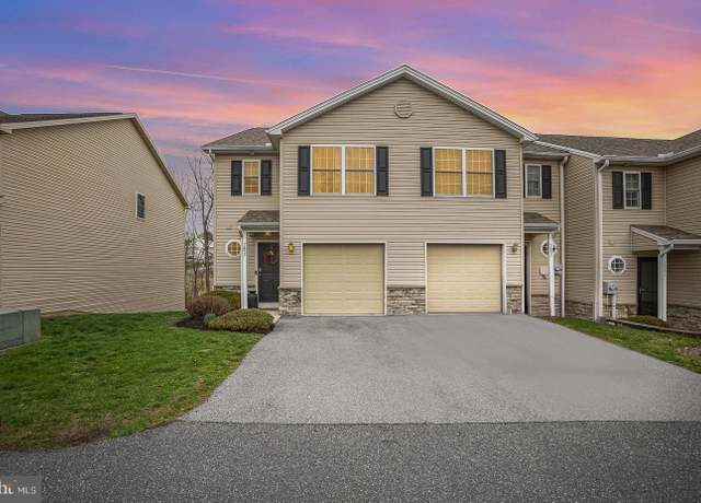 Property at 7857 Manada Ct #7, Harrisburg, PA 17112, 3 beds, 2.5 baths