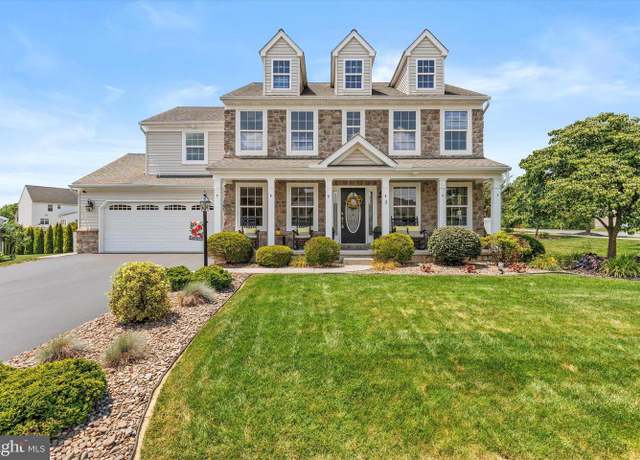 Property at 1800 Boxwood Cv, Palmyra, PA 17078, 4 beds, 2.5 baths