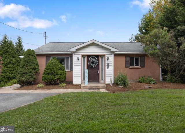 Property at 3103 Druck Valley Rd, York, PA 17406, 3 beds, 2 baths