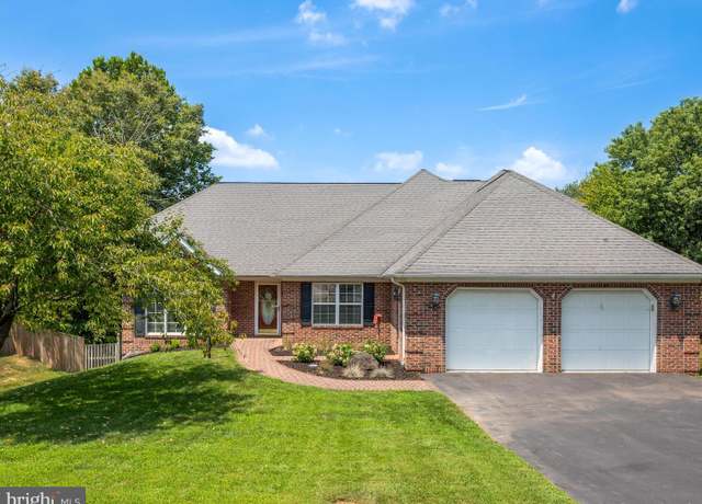 Property at 109 Senseny Glen Dr, Winchester, VA 22602, 3 beds, 2.5 baths