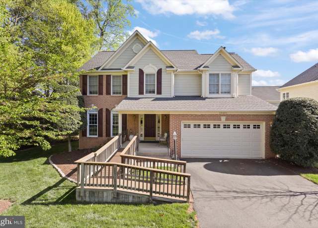 Property at 20461 Mcgees Ferry Way, Sterling, VA 20165, 5 beds, 4 baths