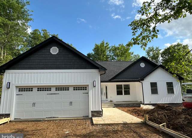 Property at 4000 Lakeview Pkwy, Locust Grove, VA 22508, 3 beds, 2.5 baths