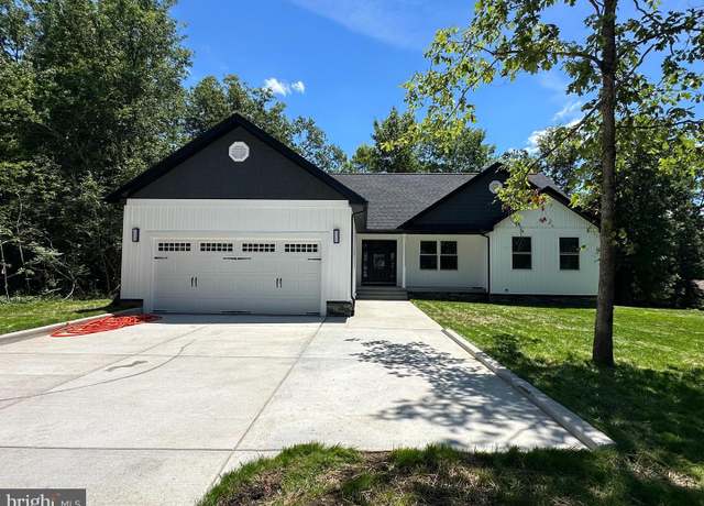 Property at 4000 Lakeview Pkwy, Locust Grove, VA 22508, 3 beds, 2.5 baths