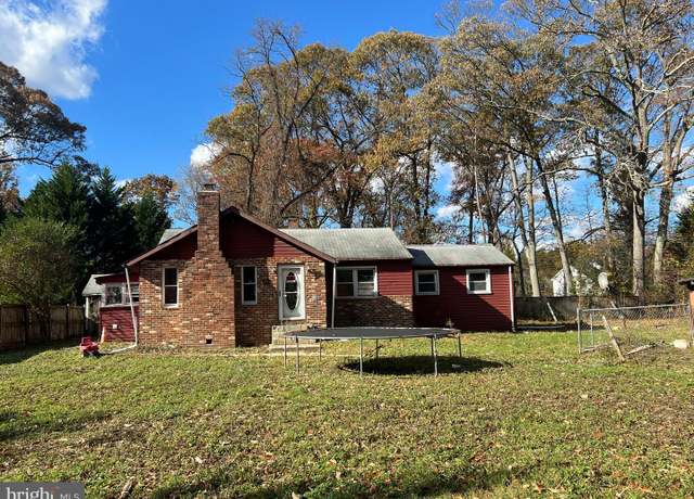 Property at 94 Pine Rd, Pasadena, MD 21122, 2 beds, 1 bath