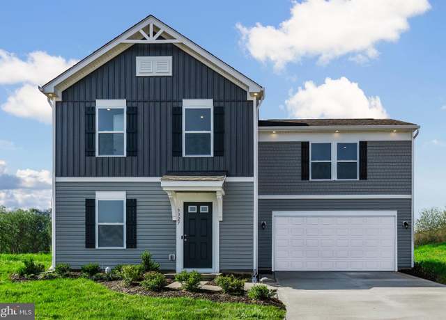 Property at 20127 Regent Cir, Hagerstown, MD 21742, 4 beds, 2.5 baths