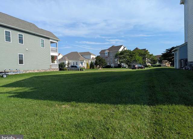 Property at 301 S Heron Gull Ct, Ocean City, MD 21842
