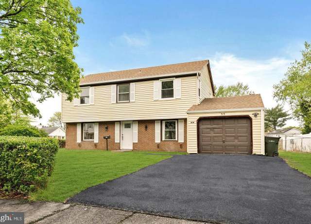 Property at 55 Barrington Ln, Willingboro, NJ 08046, 4 beds, 2.5 baths