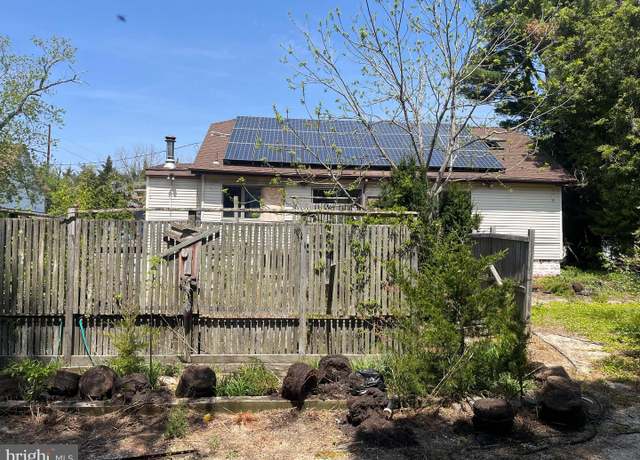 Property at 5573 Route 9, Tuckerton, NJ 08087, 3 beds, 2 baths