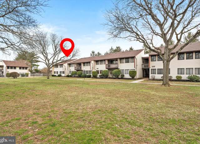 Property at 1-J Avon, East Windsor, NJ 08520, 2 beds, 1.5 baths