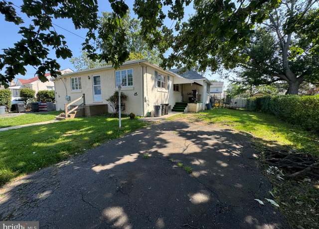 Property at 332 Fernwood Ave, Folsom, PA 19033, 3 beds, 2 baths