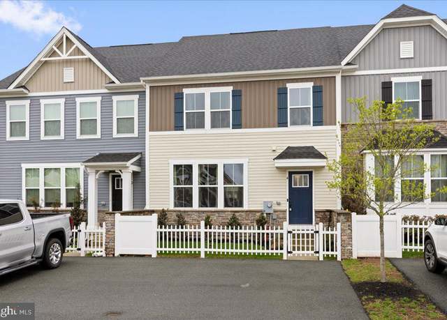 Property at 4 Ryan Ct, Gilbertsville, PA 19525, 3 beds, 3 baths