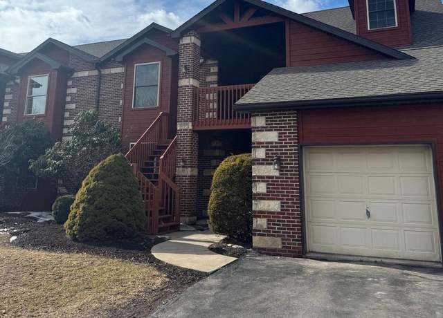 Property at 1303 Country Club Dr, Hazleton, PA 18202, 2 beds, 2 baths