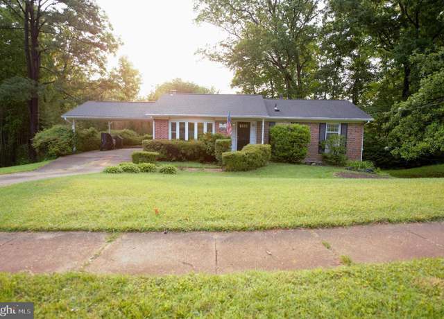 Property at 6403 Limerick Ct, Springfield, VA 22152, 4 beds, 3 baths