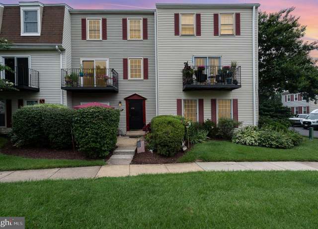 Property at 9177 Broken Oak Pl, Burke, VA 22015, 2 beds, 2 baths