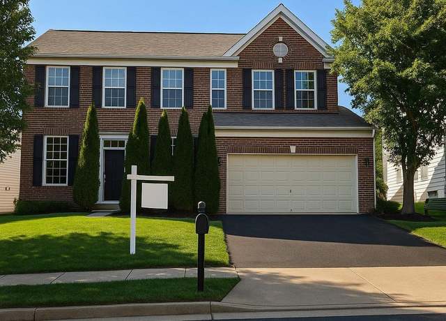 Property at 16116 Mountain Eagle Ct, Woodbridge, VA 22191, 5 beds, 3.5 baths