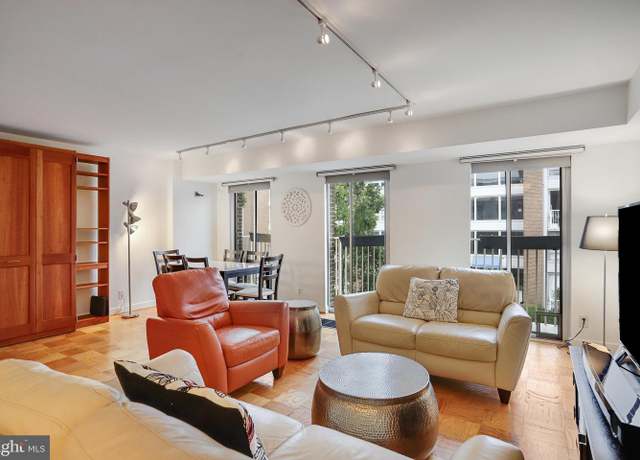 Property at 520 N St SW Unit S226, Washington, DC 20024, 1 bath