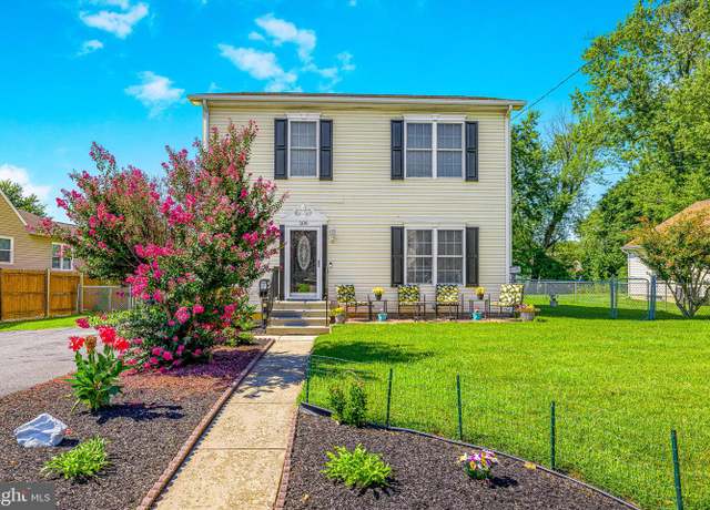 Property at 109 Cunard St, Wilmington, DE 19804, 3 beds, 2.5 baths